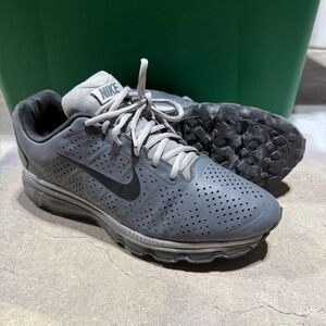 Nike Air Max 2011 Leather Dark Grey Action/Black Men’s Size 12 (456325-010) READ